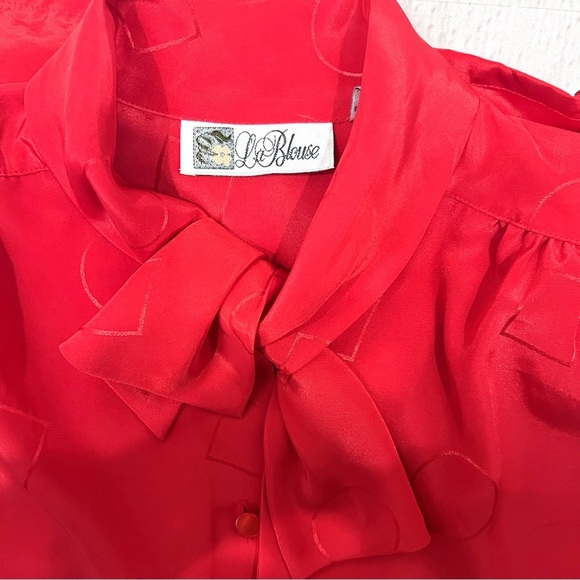 Vintage Le Blouse 80’s 90’s Front Tie Geometric Print Silky Button Up Blouse - Picture 9 of 10